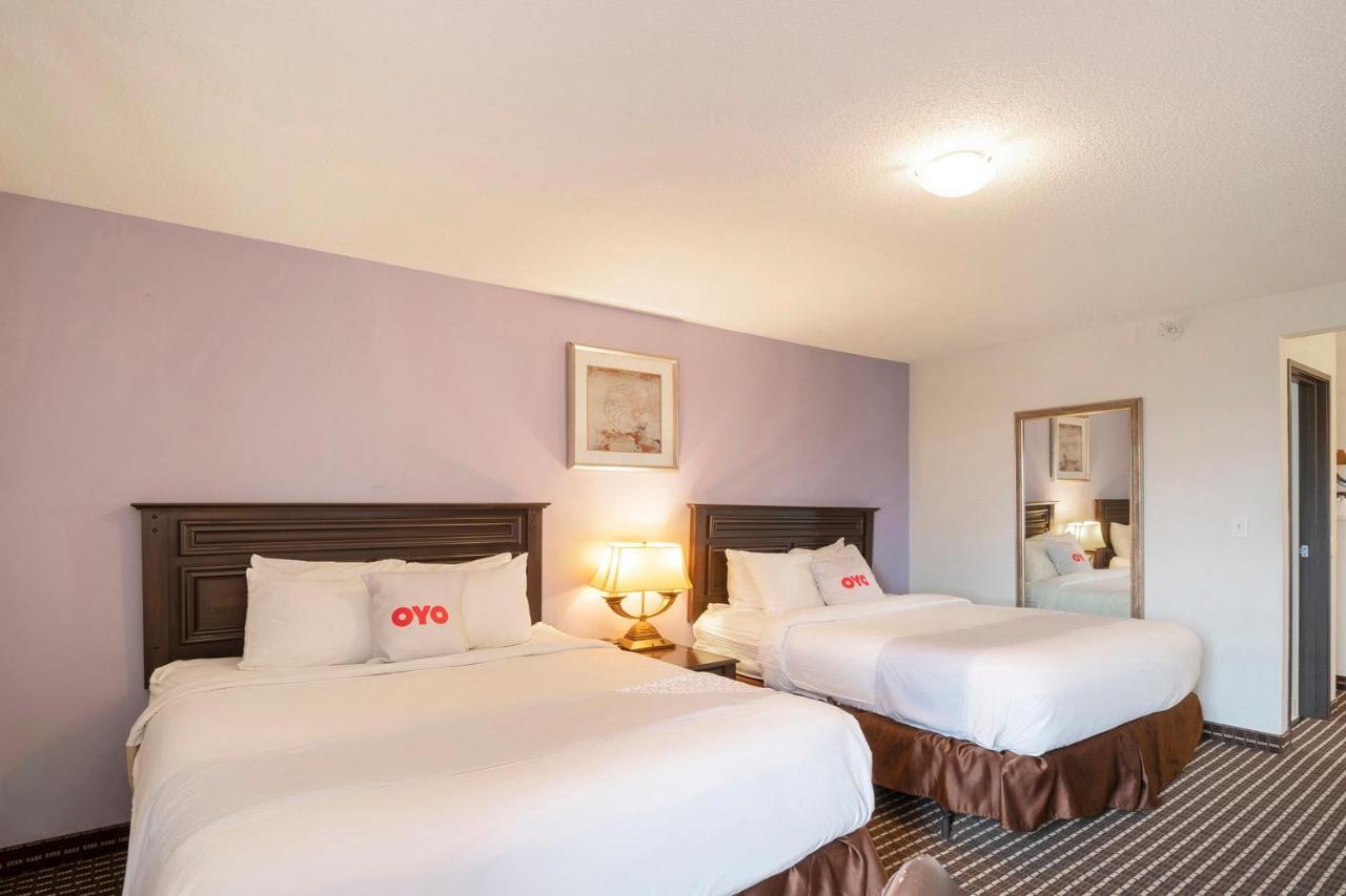 Oyo Townhouse Airport North Hotel Houston