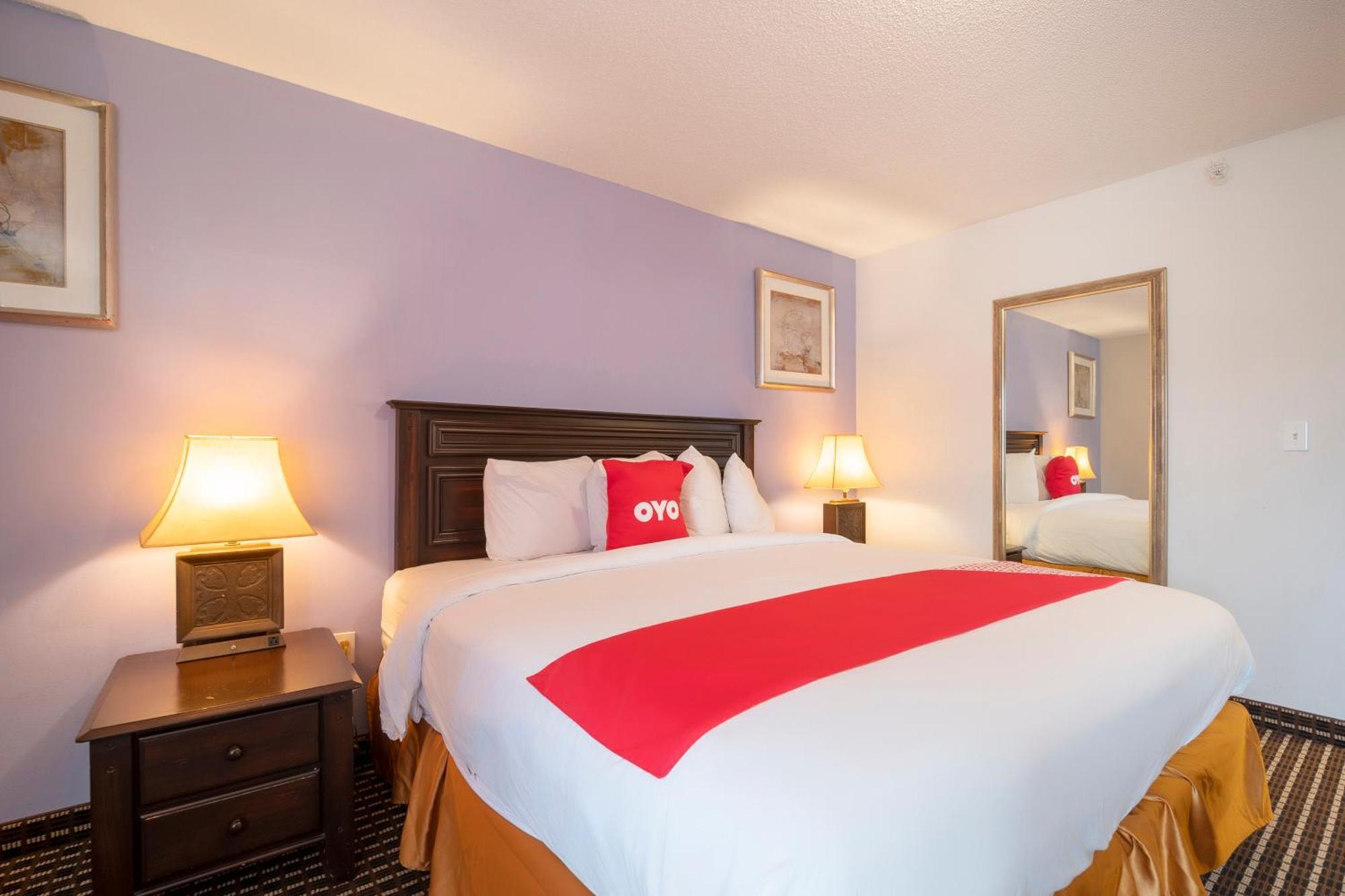 Hotel Oyo Townhouse Airport North 2*